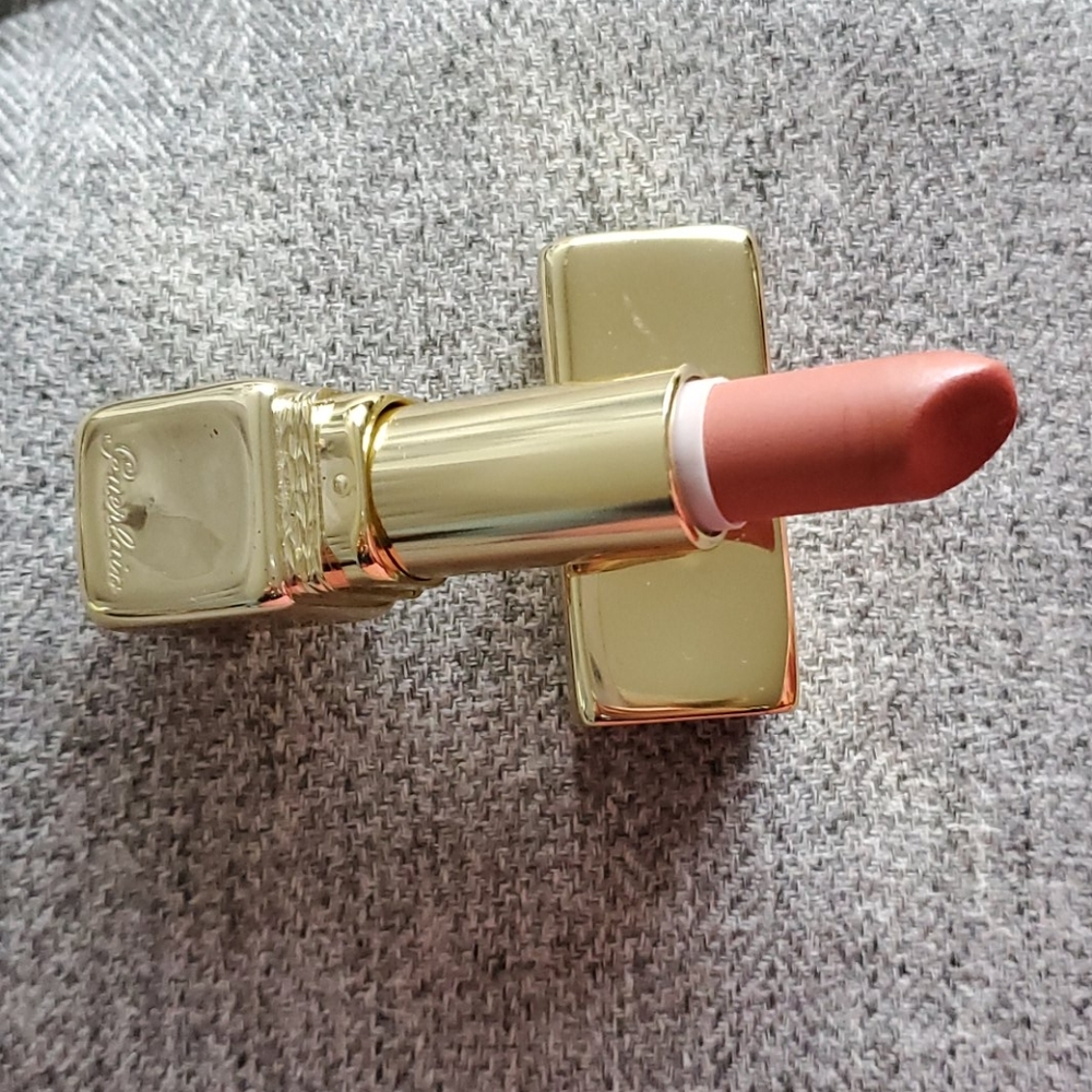 Guerlain KissKiss Peach Lipstick